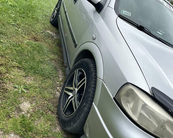 Серый Опель Астра, объемом двигателя 2 л и пробегом 420 тыс. км за 2000 $, фото 6 на Automoto.ua