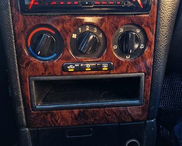 Серый Опель Астра, объемом двигателя 2 л и пробегом 398 тыс. км за 2250 $, фото 7 на Automoto.ua