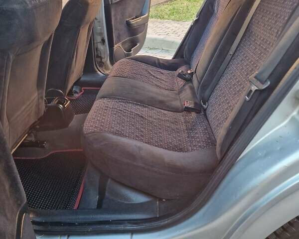 Серый Опель Астра, объемом двигателя 2 л и пробегом 398 тыс. км за 2250 $, фото 8 на Automoto.ua