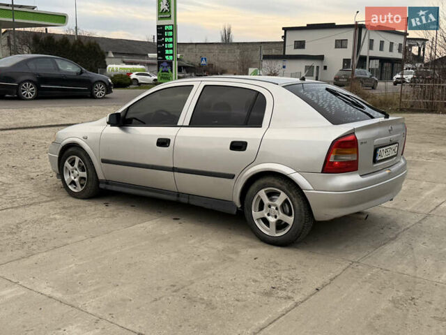Сірий Опель Астра, об'ємом двигуна 1.6 л та пробігом 256 тис. км за 2200 $, фото 4 на Automoto.ua