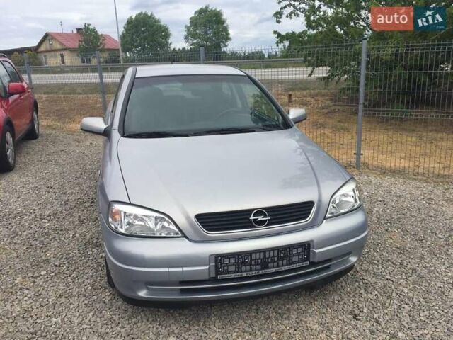 Серый Опель Астра, объемом двигателя 1.6 л и пробегом 187 тыс. км за 2700 $, фото 3 на Automoto.ua