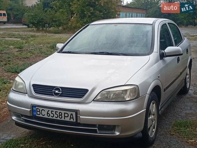 Серый Опель Астра, объемом двигателя 2 л и пробегом 270 тыс. км за 2800 $, фото 5 на Automoto.ua