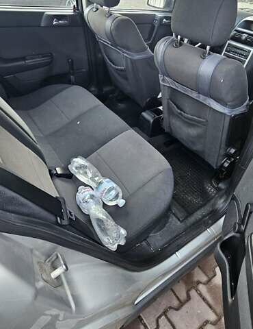 Серый Опель Астра, объемом двигателя 2.2 л и пробегом 267 тыс. км за 2900 $, фото 7 на Automoto.ua