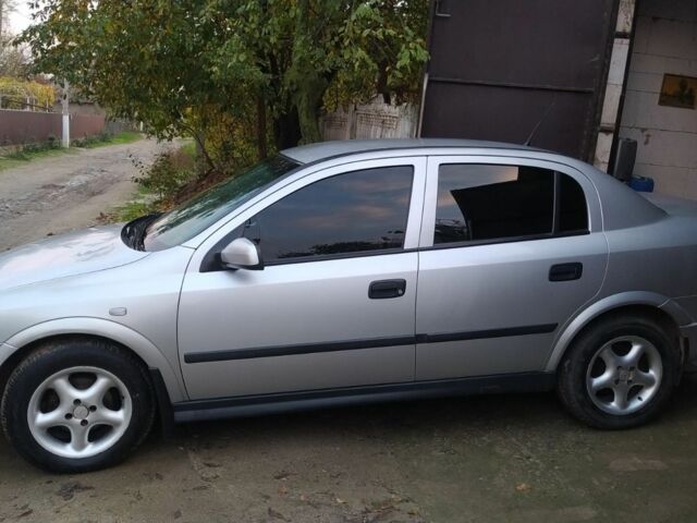 Серый Опель Астра, объемом двигателя 0 л и пробегом 140 тыс. км за 4380 $, фото 3 на Automoto.ua