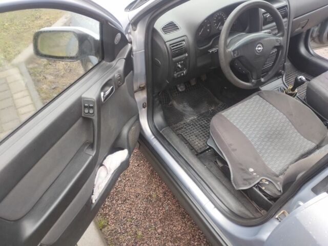 Сірий Опель Астра, об'ємом двигуна 2 л та пробігом 407 тис. км за 3100 $, фото 8 на Automoto.ua