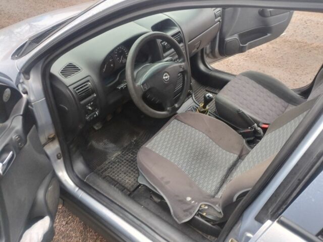 Сірий Опель Астра, об'ємом двигуна 2 л та пробігом 407 тис. км за 3100 $, фото 9 на Automoto.ua