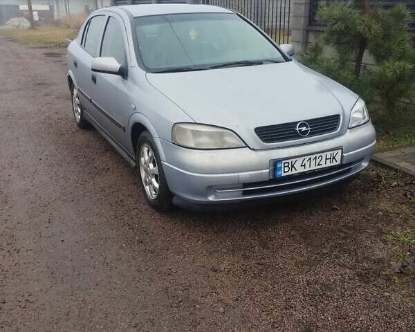 Сірий Опель Астра, об'ємом двигуна 2 л та пробігом 407 тис. км за 3100 $, фото 1 на Automoto.ua