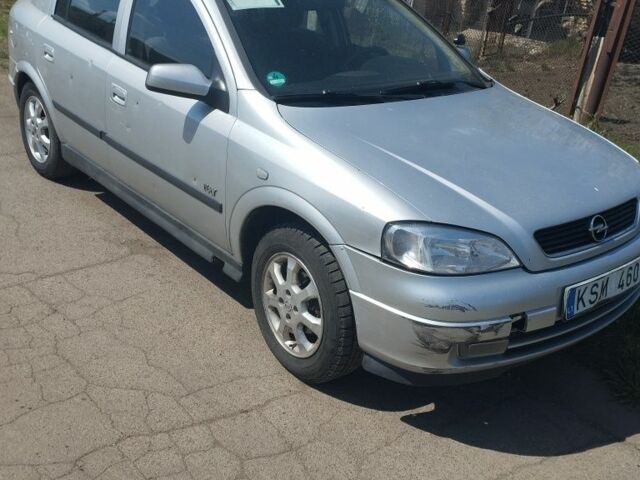 Серый Опель Астра, объемом двигателя 1.6 л и пробегом 200 тыс. км за 1919 $, фото 1 на Automoto.ua