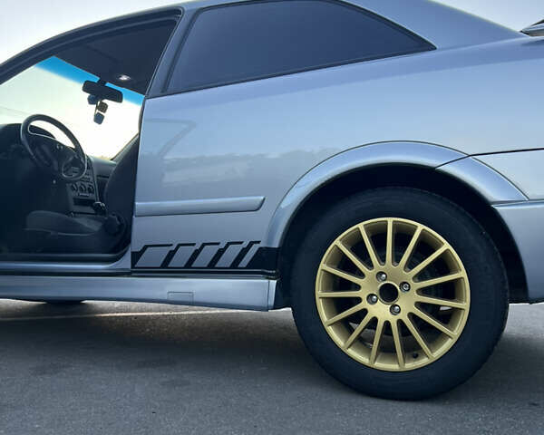 Серый Опель Астра, объемом двигателя 1.6 л и пробегом 242 тыс. км за 3900 $, фото 5 на Automoto.ua