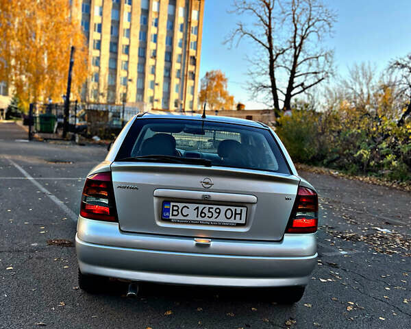 Серый Опель Астра, объемом двигателя 1.6 л и пробегом 110 тыс. км за 2800 $, фото 9 на Automoto.ua