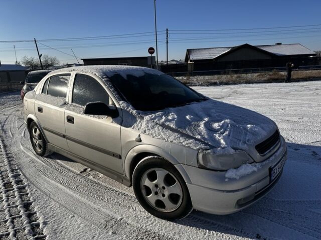 Серый Опель Астра, объемом двигателя 1.6 л и пробегом 300 тыс. км за 1400 $, фото 1 на Automoto.ua