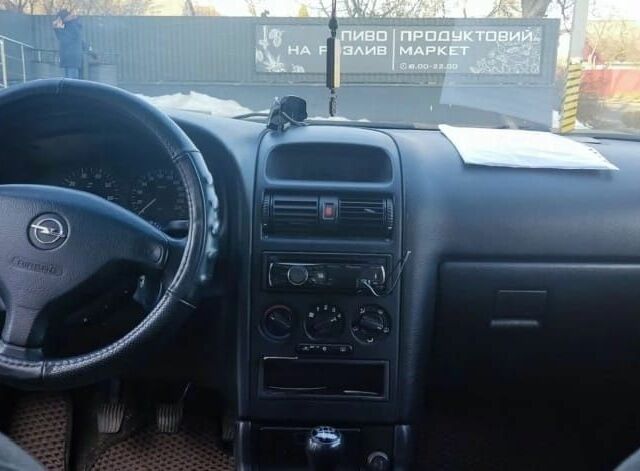 Серый Опель Астра, объемом двигателя 0 л и пробегом 254 тыс. км за 2050 $, фото 2 на Automoto.ua