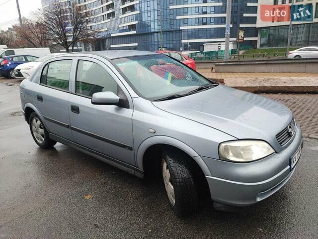 Сірий Опель Астра, об'ємом двигуна 1.6 л та пробігом 232 тис. км за 3500 $, фото 3 на Automoto.ua