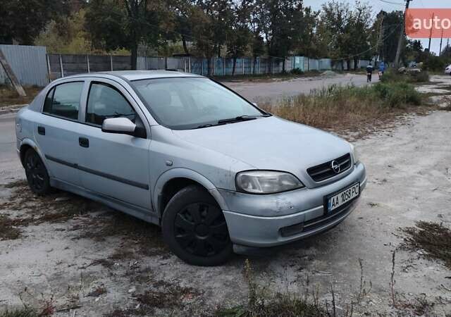 Серый Опель Астра, объемом двигателя 1.6 л и пробегом 289 тыс. км за 1849 $, фото 2 на Automoto.ua
