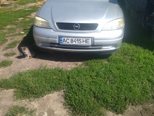 Серый Опель Астра, объемом двигателя 1.6 л и пробегом 280 тыс. км за 1450 $, фото 3 на Automoto.ua