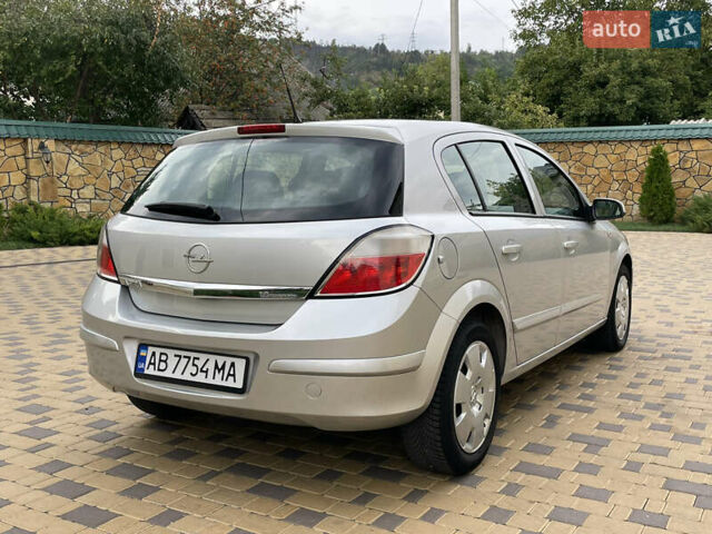 Сірий Опель Астра, об'ємом двигуна 1.6 л та пробігом 177 тис. км за 4600 $, фото 11 на Automoto.ua