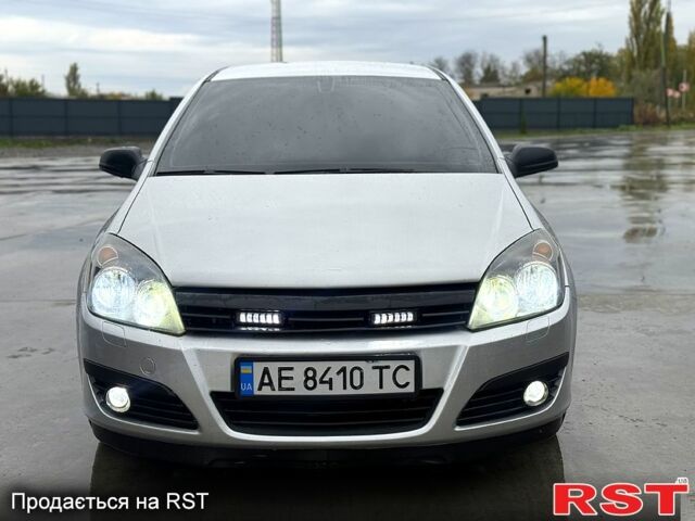 Опель Астра 2004 в Новом Буге на Automoto.ua Серый Опель Астра, объемом двигателя 1.4 л и пробегом 215 тыс. км за 3900 $, фото 1 на Automoto.ua