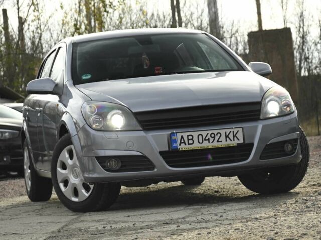 Сірий Опель Астра, об'ємом двигуна 1.6 л та пробігом 188 тис. км за 4500 $, фото 1 на Automoto.ua