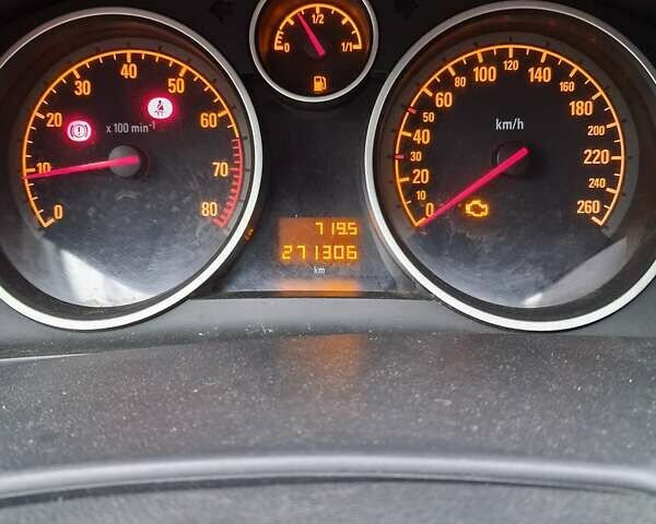 Сірий Опель Астра, об'ємом двигуна 1.4 л та пробігом 271 тис. км за 2800 $, фото 5 на Automoto.ua