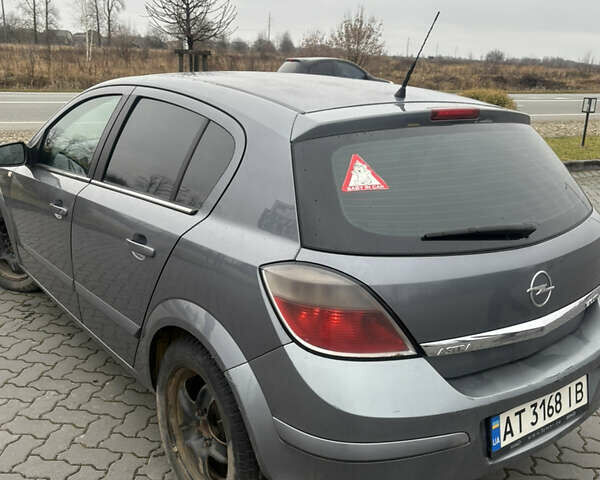 Сірий Опель Астра, об'ємом двигуна 1.69 л та пробігом 280 тис. км за 3400 $, фото 4 на Automoto.ua