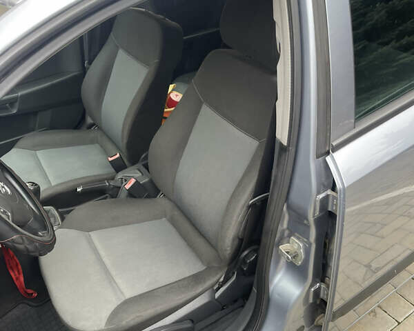 Сірий Опель Астра, об'ємом двигуна 1.36 л та пробігом 271 тис. км за 3870 $, фото 53 на Automoto.ua