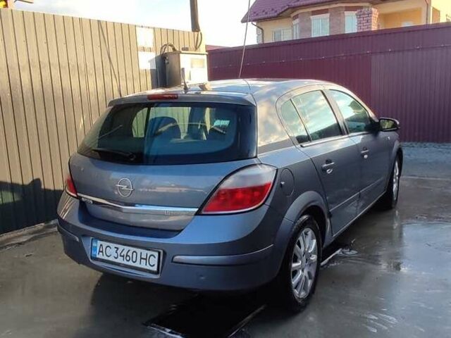 Сірий Опель Астра, об'ємом двигуна 1.6 л та пробігом 238 тис. км за 4200 $, фото 3 на Automoto.ua