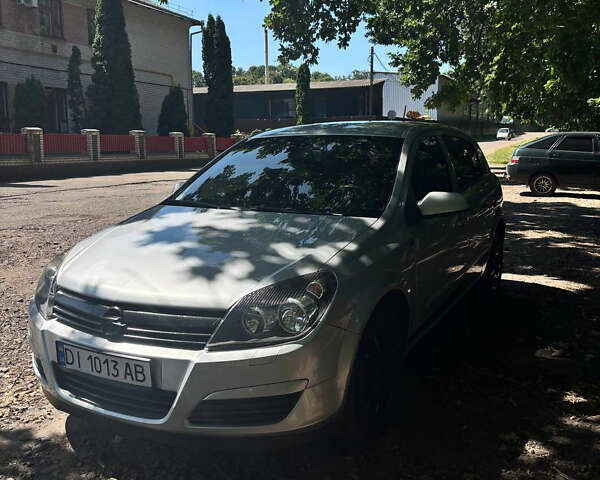 Опель Астра 2004 в Попольне на Automoto.ua Серый Опель Астра, объемом двигателя 1.6 л и пробегом 299 тыс. км за 4100 $, фото 2 на Automoto.ua