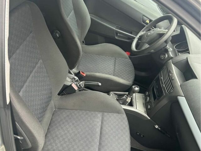 Сірий Опель Астра, об'ємом двигуна 1.4 л та пробігом 230 тис. км за 2000 $, фото 3 на Automoto.ua