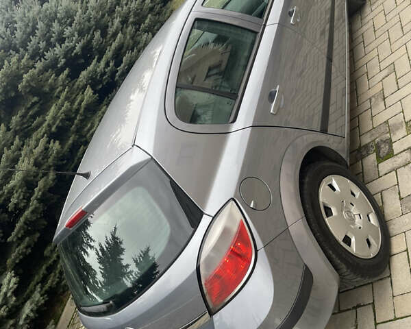 Сірий Опель Астра, об'ємом двигуна 1.36 л та пробігом 271 тис. км за 3870 $, фото 30 на Automoto.ua