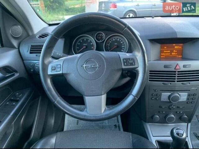Сірий Опель Астра, об'ємом двигуна 1.6 л та пробігом 238 тис. км за 4200 $, фото 6 на Automoto.ua