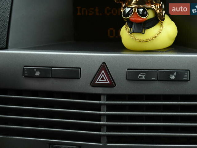 Сірий Опель Астра, об'ємом двигуна 1.6 л та пробігом 188 тис. км за 3999 $, фото 17 на Automoto.ua