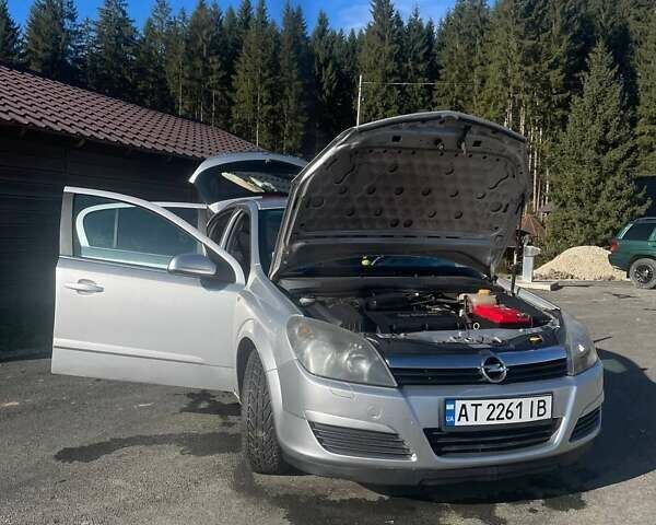 Серый Опель Астра, объемом двигателя 1.6 л и пробегом 279 тыс. км за 4550 $, фото 20 на Automoto.ua