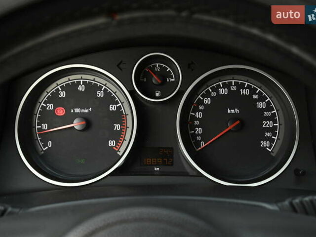 Сірий Опель Астра, об'ємом двигуна 1.6 л та пробігом 188 тис. км за 3999 $, фото 16 на Automoto.ua