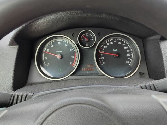 Сірий Опель Астра, об'ємом двигуна 1.4 л та пробігом 230 тис. км за 2000 $, фото 4 на Automoto.ua