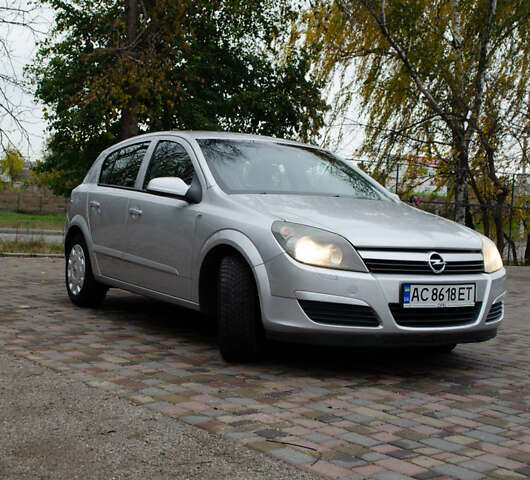 Опель Астра 2004 в Смеле на Automoto.ua Серый Опель Астра, объемом двигателя 1.6 л и пробегом 220 тыс. км за 4500 $, фото 3 на Automoto.ua