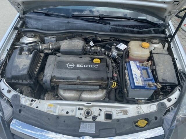 Сірий Опель Астра, об'ємом двигуна 1.6 л та пробігом 173 тис. км за 4700 $, фото 7 на Automoto.ua