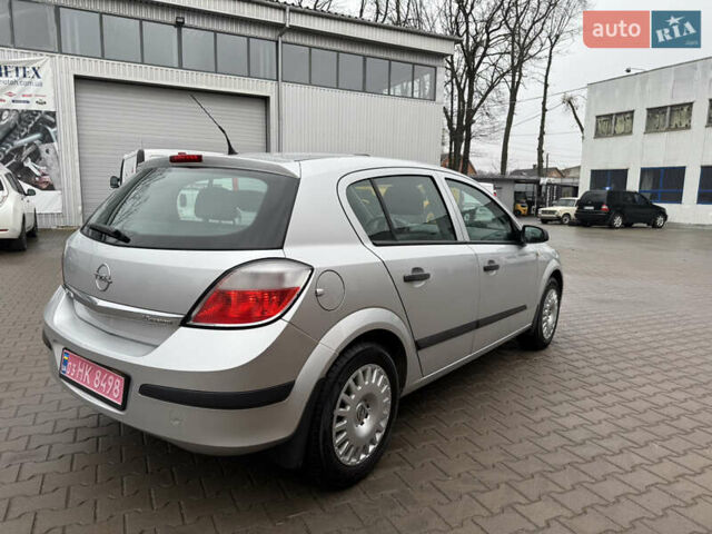 Серый Опель Астра, объемом двигателя 1.6 л и пробегом 168 тыс. км за 5100 $, фото 14 на Automoto.ua
