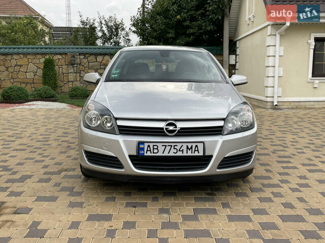 Сірий Опель Астра, об'ємом двигуна 1.6 л та пробігом 177 тис. км за 4600 $, фото 17 на Automoto.ua