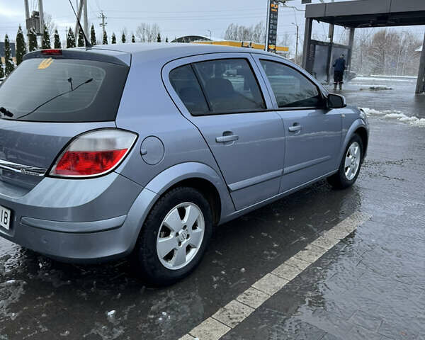 Сірий Опель Астра, об'ємом двигуна 1.6 л та пробігом 260 тис. км за 4099 $, фото 6 на Automoto.ua