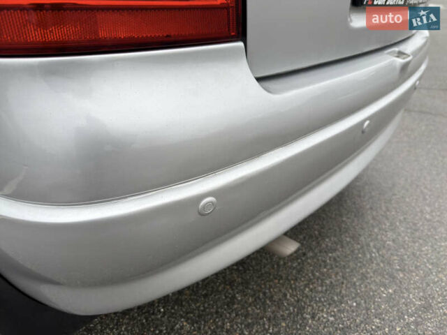 Серый Опель Астра, объемом двигателя 1.6 л и пробегом 179 тыс. км за 5200 $, фото 5 на Automoto.ua