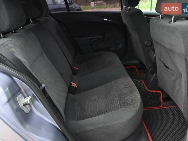 Сірий Опель Астра, об'ємом двигуна 1.6 л та пробігом 188 тис. км за 3999 $, фото 23 на Automoto.ua