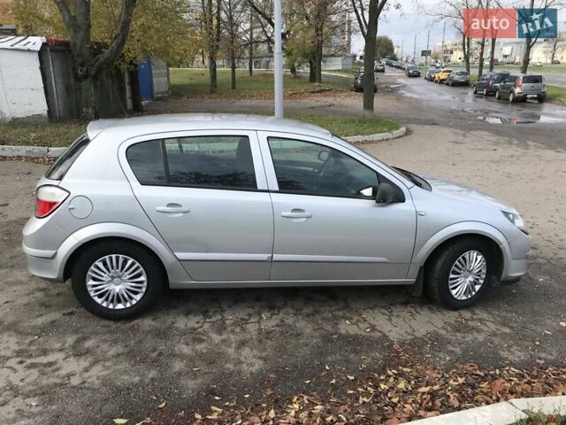 Опель Астра 2004 в Харькове на Automoto.ua Серый Опель Астра, объемом двигателя 1.6 л и пробегом 251 тыс. км за 5000 $, фото 7 на Automoto.ua