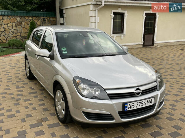 Сірий Опель Астра, об'ємом двигуна 1.6 л та пробігом 177 тис. км за 4600 $, фото 19 на Automoto.ua