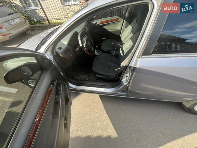 Серый Опель Астра, объемом двигателя 1.6 л и пробегом 260 тыс. км за 4400 $, фото 5 на Automoto.ua