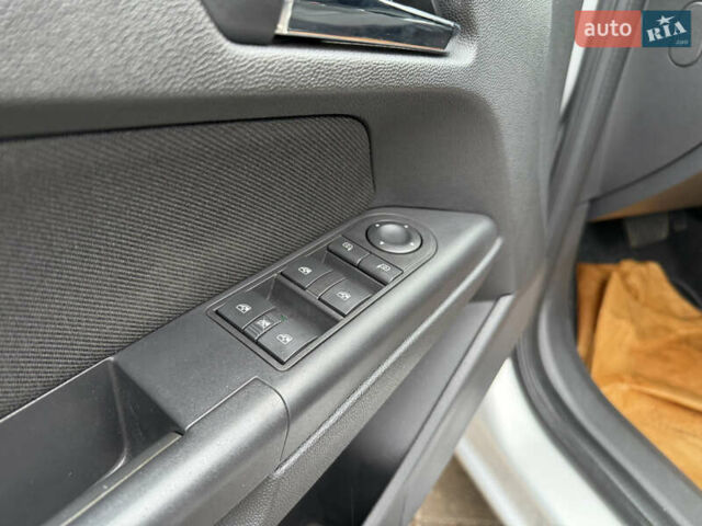 Серый Опель Астра, объемом двигателя 1.6 л и пробегом 168 тыс. км за 5100 $, фото 24 на Automoto.ua