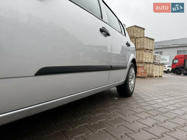 Серый Опель Астра, объемом двигателя 1.6 л и пробегом 168 тыс. км за 5100 $, фото 11 на Automoto.ua