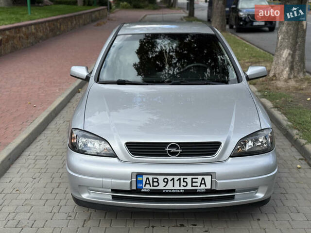 Серый Опель Астра, объемом двигателя 1.6 л и пробегом 183 тыс. км за 4100 $, фото 4 на Automoto.ua