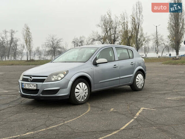 Сірий Опель Астра, об'ємом двигуна 1.36 л та пробігом 270 тис. км за 4800 $, фото 1 на Automoto.ua