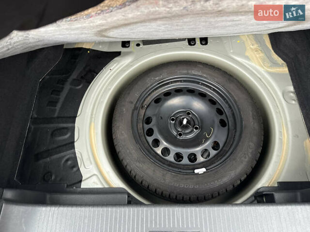 Серый Опель Астра, объемом двигателя 1.6 л и пробегом 168 тыс. км за 5100 $, фото 39 на Automoto.ua