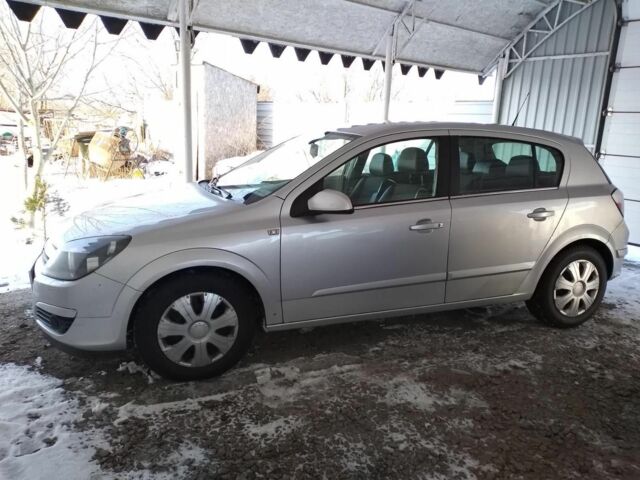 Сірий Опель Астра, об'ємом двигуна 1.6 л та пробігом 279 тис. км за 4300 $, фото 1 на Automoto.ua